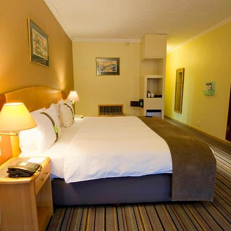 Holiday Inn - Bulawayo By Ihg Exteriör bild