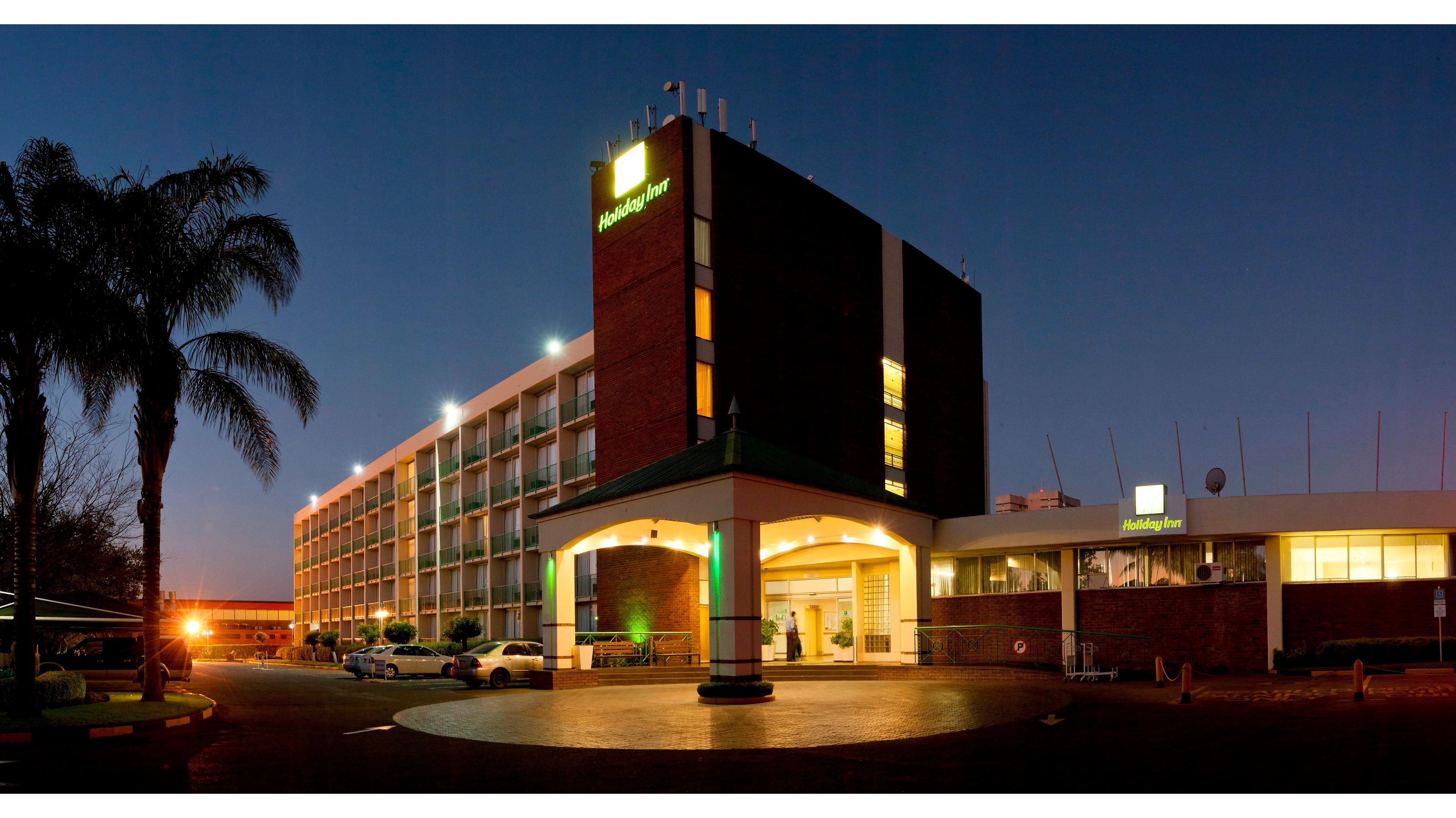 Holiday Inn - Bulawayo By Ihg Exteriör bild
