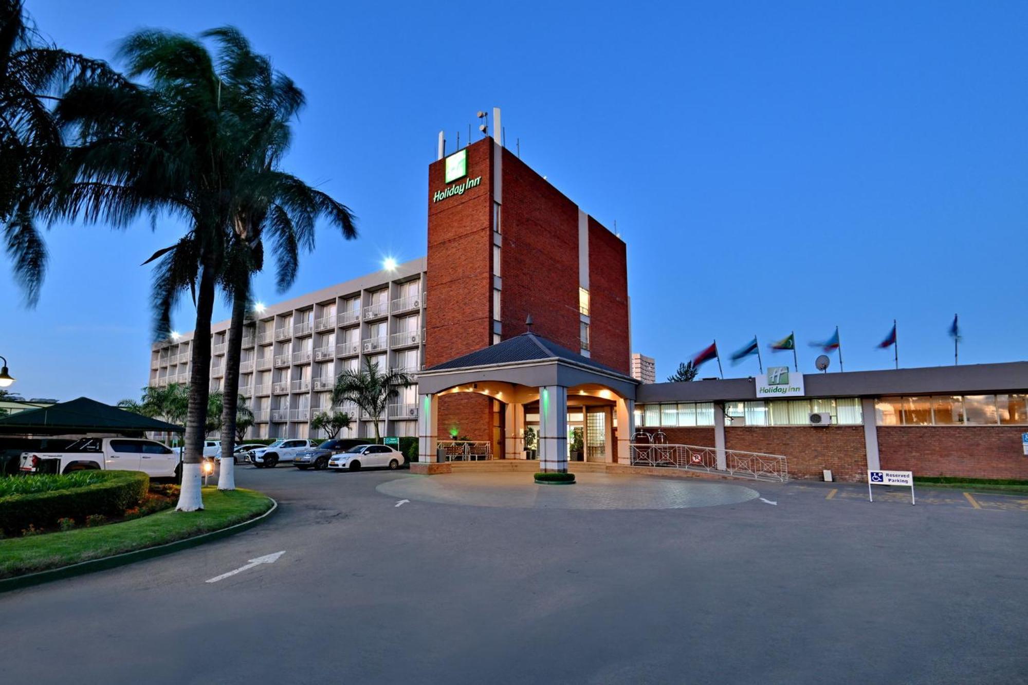 Holiday Inn - Bulawayo By Ihg Exteriör bild