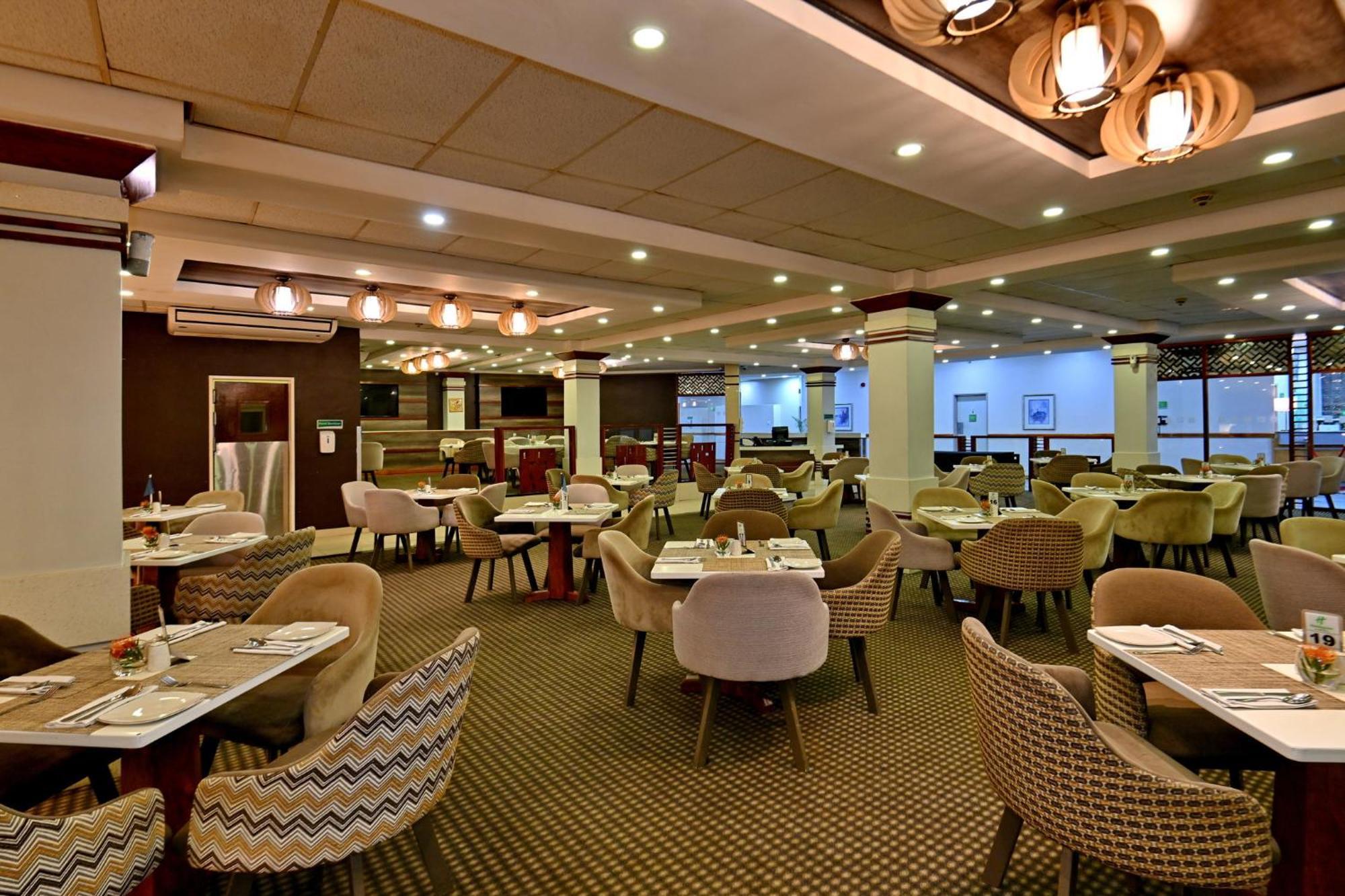 Holiday Inn - Bulawayo By Ihg Exteriör bild